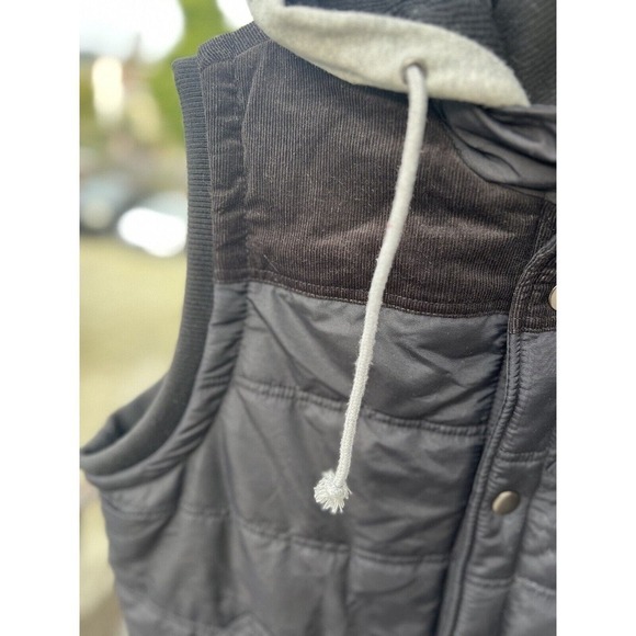 American Rag Men’s Puffer Vest Removable Hood M - Picture 3 of 6